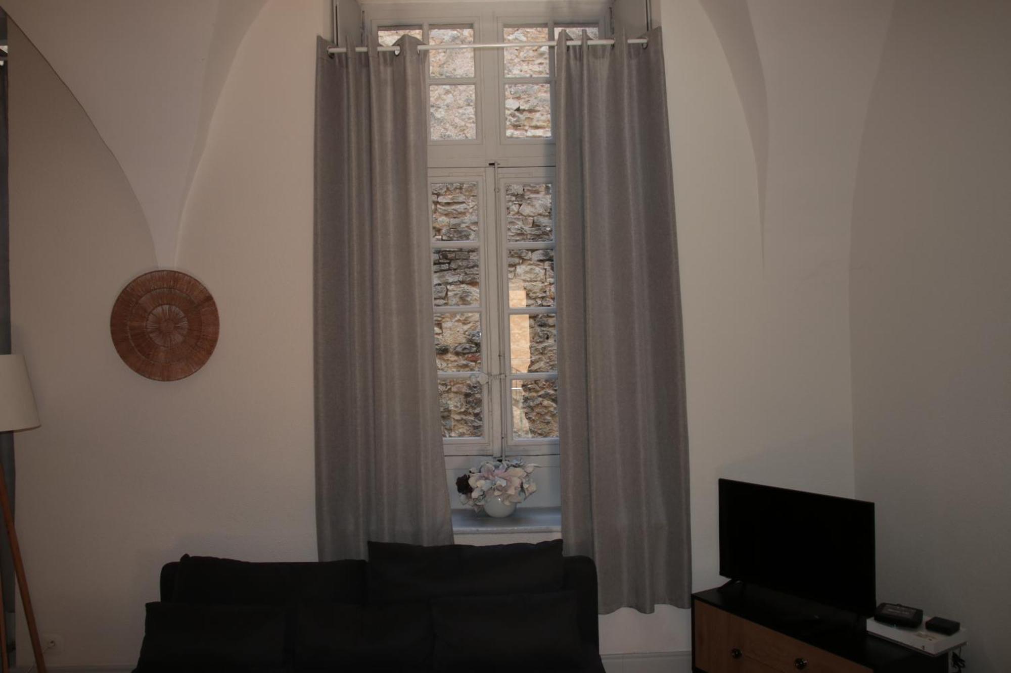 Le Prieure Appartement Dole Buitenkant foto
