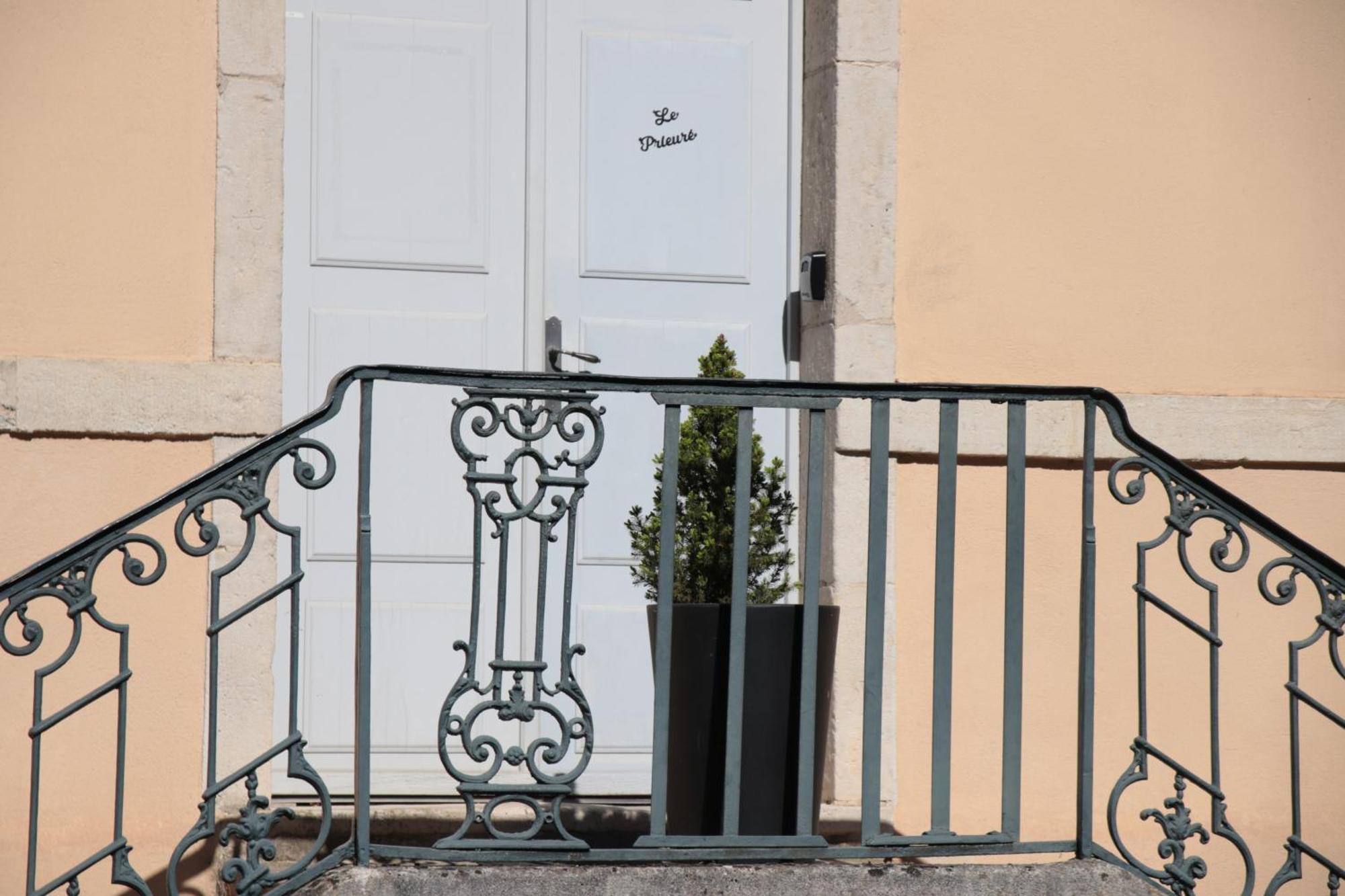 Le Prieure Appartement Dole Buitenkant foto